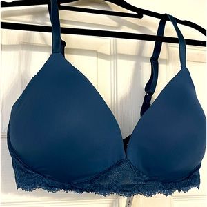 Dark blue wireless thin padding Adore Me